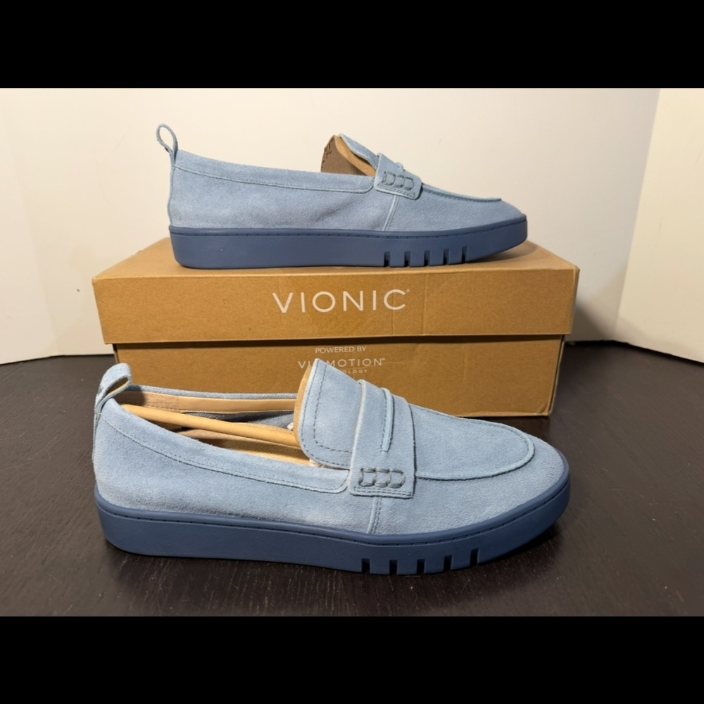 Vionic Chantel Suede Leather Loafer Shoes Blue Haze Womans 9W (Wide) - Picture 2 of 16